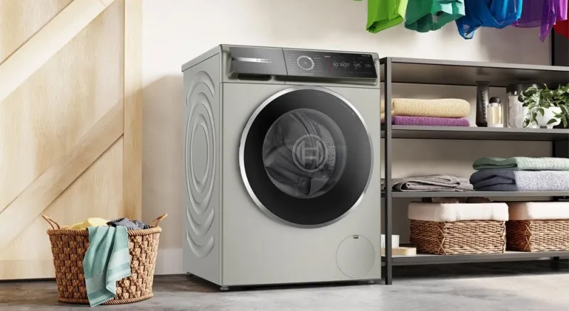 ماشین لباسشویی 10 کیلویی بوش مدل WGB2560X0 رنگ نقره ای
